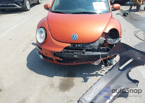 2010 Volkswagen New Beetle 2.5L Red Rock Edition from USA, damaged, VIN 3VWRG3AG5AM022698